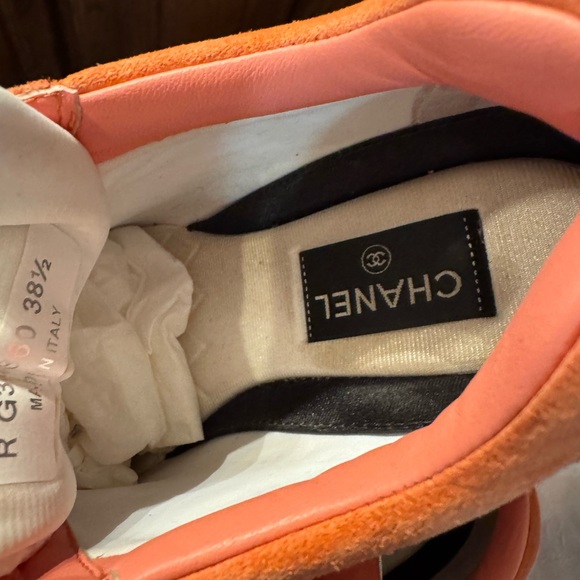 Authentic Chanel ladies sneakers - Picture 5 of 7